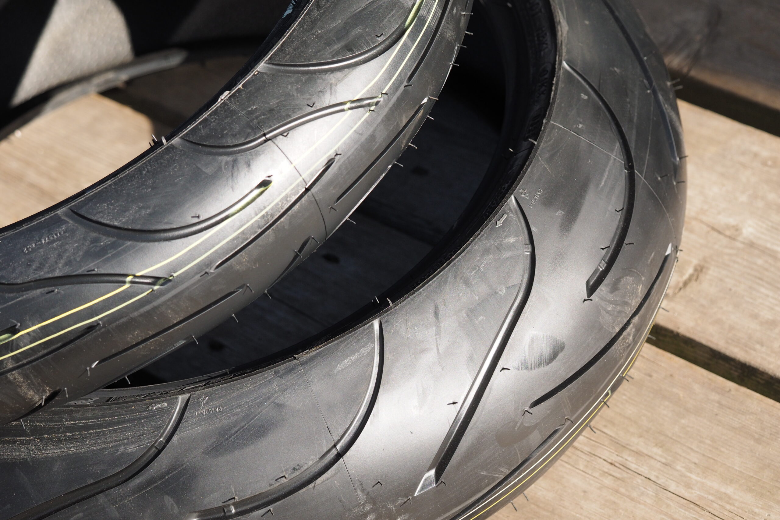 タイアの評価基準】とミシュランの【パイロットパワー2CT