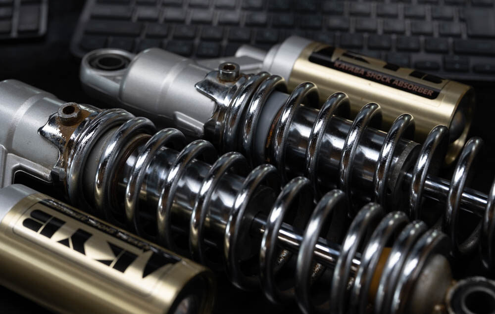 インパルス400 純正リアサスペンション インパルス400】の純正リアショックをO/H - セイクレッドグランド