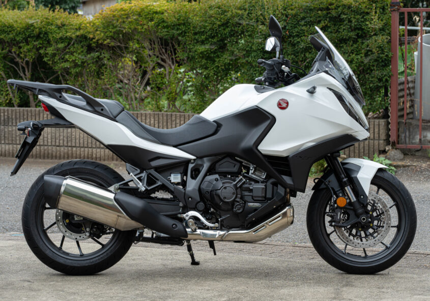 チョビ ミニショベルZX30UR｜ユーザーインタビュー｜タキシーイエロー